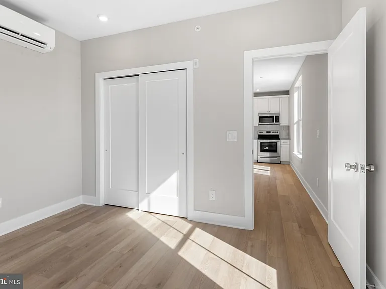 6712 Ridge Ave #204 — Photo 11