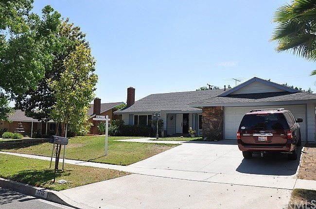 2nd image of 1715 N 3rd Ave