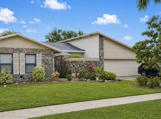 20888 Sugarloaf Ln, Boca Raton, FL 33428