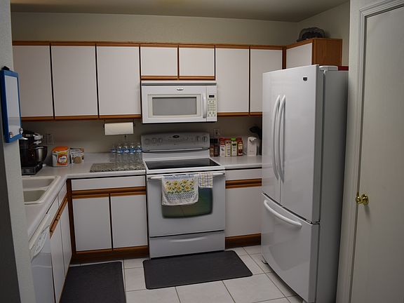 2nd image of 14338 N 158th Ln