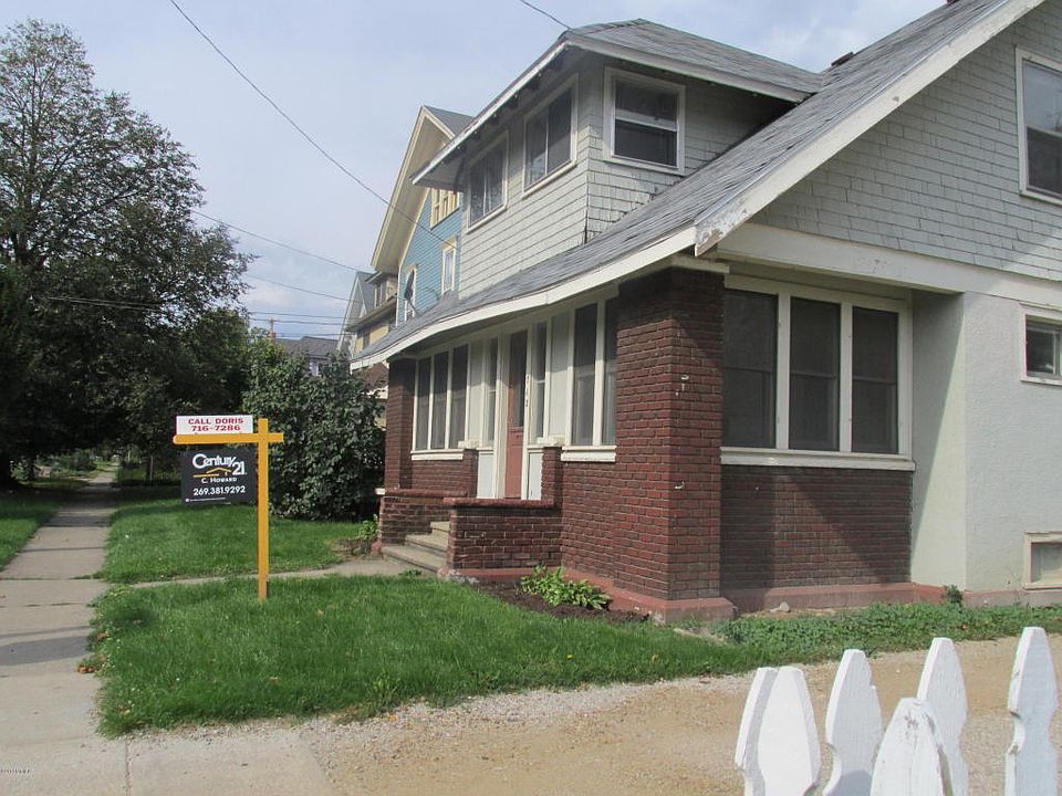 1st image of 712 W Kalamazoo Ave