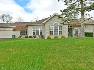 218 Wilcox Rd, Youngstown, OH 44515