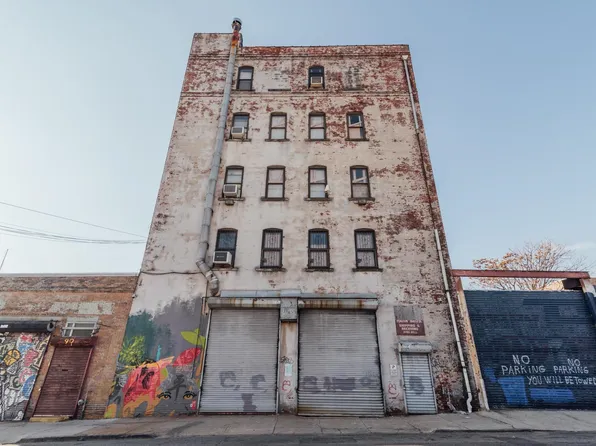 622 Communipaw Avenue image 4 of 5