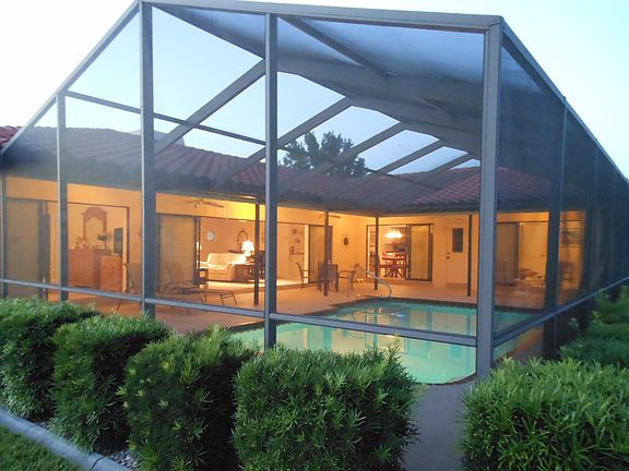 Pool & Lanai