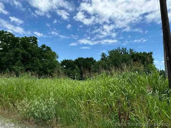 5 E Brissy St, Cushing, OK 74023