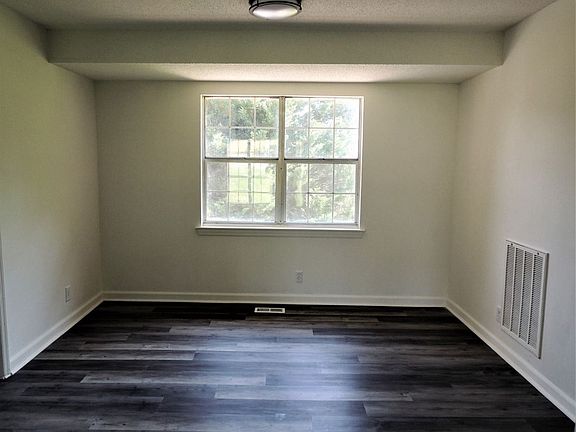 5th image of 1106 Laurelwood Dr
