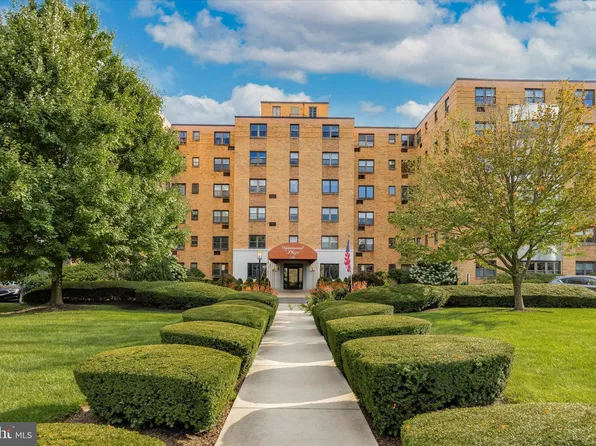 346 E Lancaster Ave APT 302, Wynnewood, PA 19096