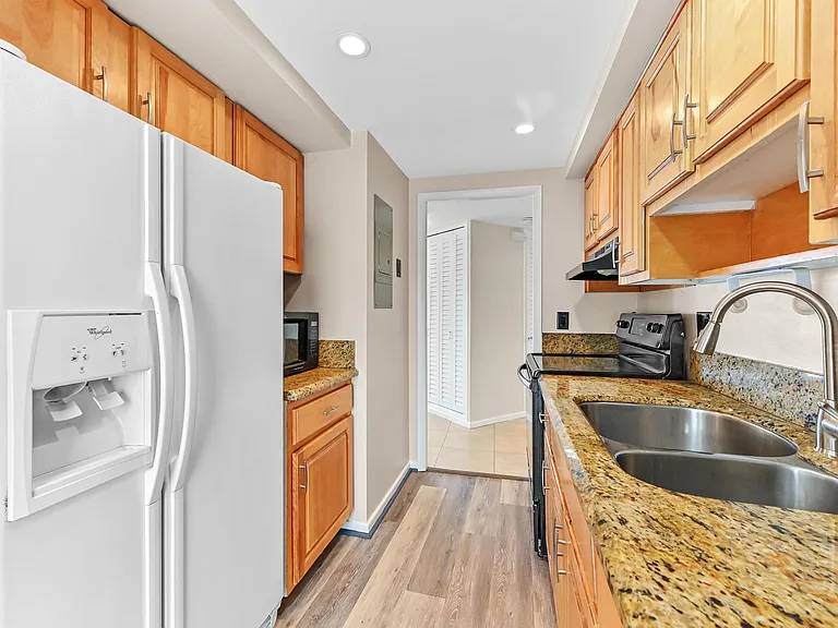 710 N Ocean Blvd #710 — Photo 17