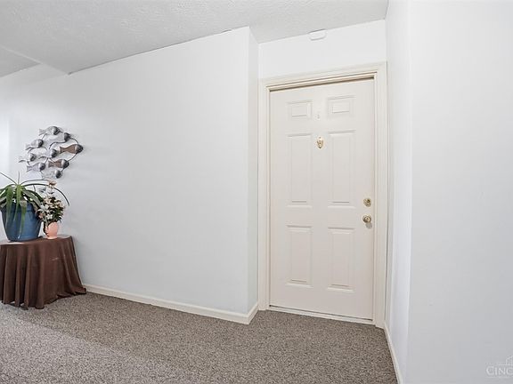 5th image of 556 Aspen Glen Dr APT 802