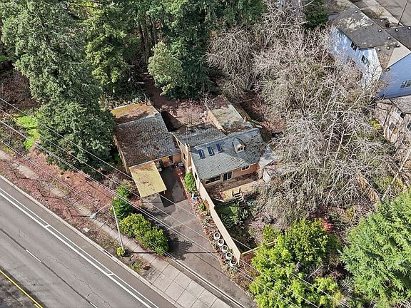 4th image of 15717 SW Scholls Ferry Rd