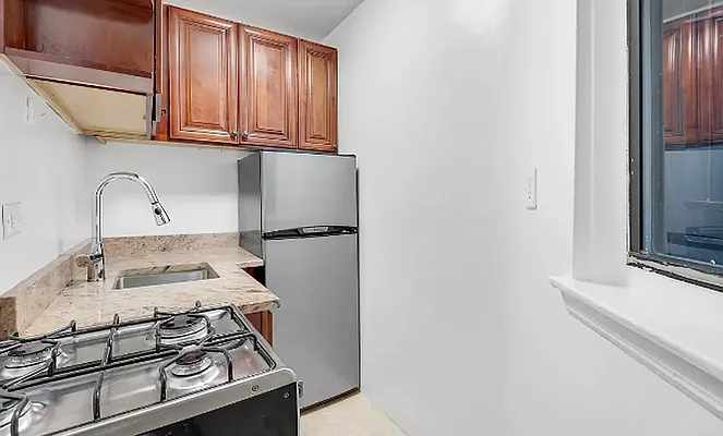 Rented by Living New York | media 12