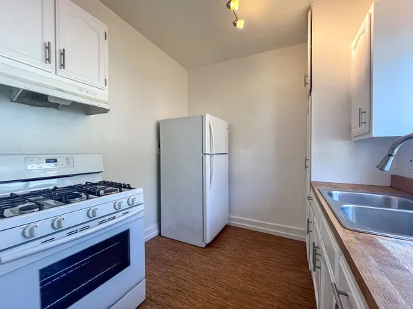 3956 W 27th St, 3956-3960 W 27th St #3958-3/4, Los Angeles, CA 90018