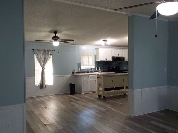 3rd image of 11555 Culebra Rd #429