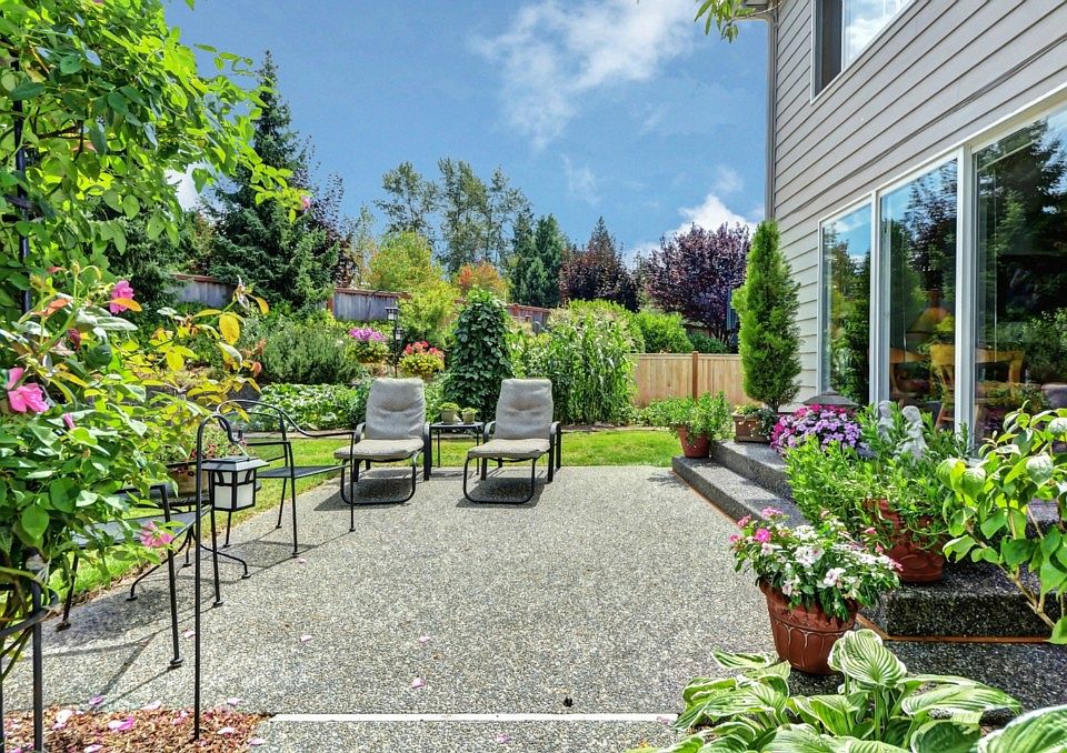 2nd image of 6105 152nd St SE
