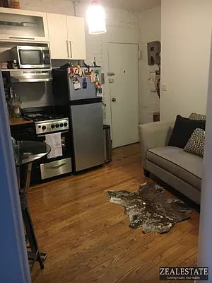 Rented by ZealEstate Group Inc | media 20