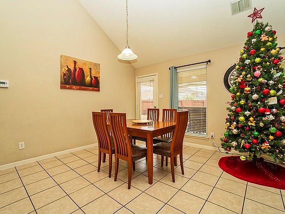 5th image of 25922 Silver Timbers Ln