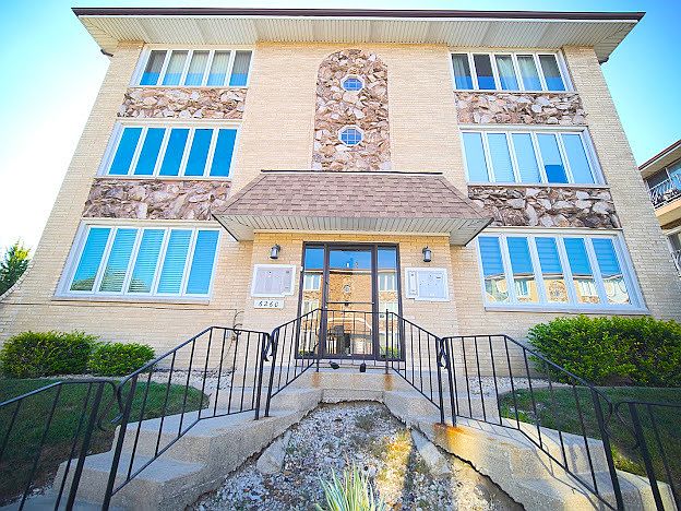 1st image of 6260 S Newland Ave APT 1N