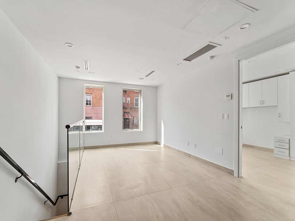 1st image of 141 Johnson Ave #1B