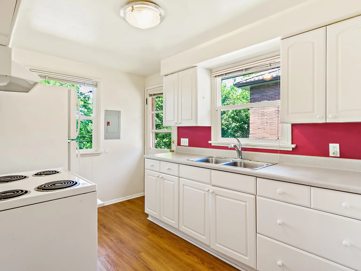 4310/4312 3rd Ave NW, Seattle - 4312 — Photo 1