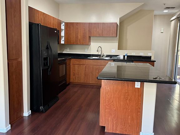4th image of 22125 N 29th Ave Unit 123