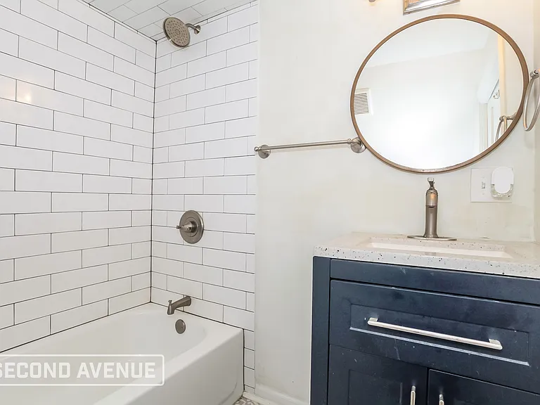 1233 Dewey Ave — Photo 18