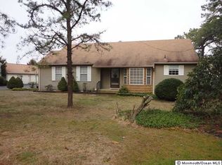 1 Hawthorne St #C, Manchester Township, NJ 08759