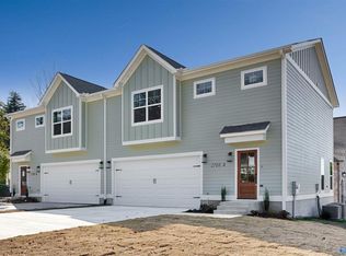 2700 Woodview Dr #B, Huntsville, AL 35801