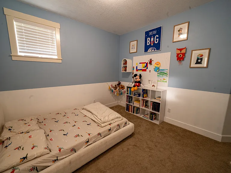 28658 NW Shaddon St — Photo 10