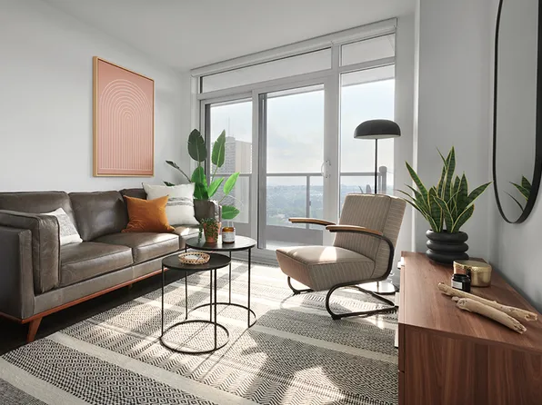 19 Erskine Ave #2607, Toronto, ON M4P 1Y5