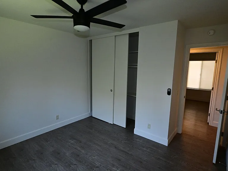 9550 Avenida Monterey — Photo 11