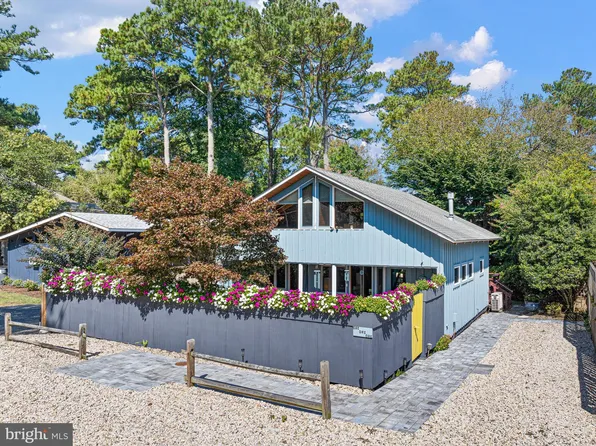 111 Carolina St, Dewey Beach, DE 19971