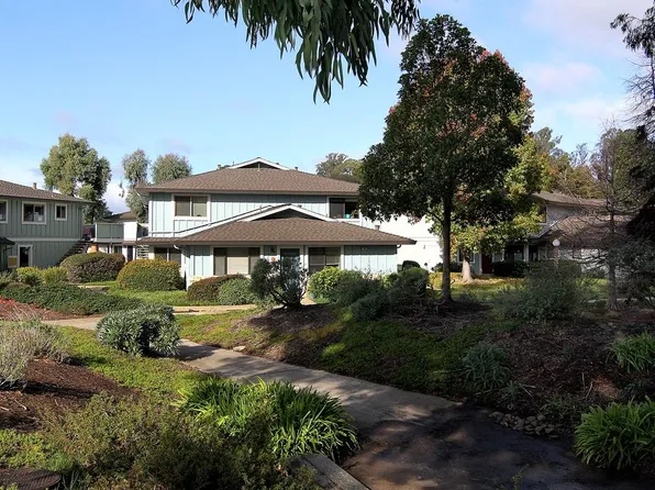 916 Ponselle Ln APT 3, Capitola, CA 95010