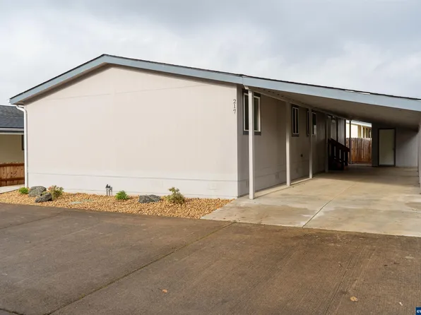 200 Market St #217, Lebanon, OR 97355