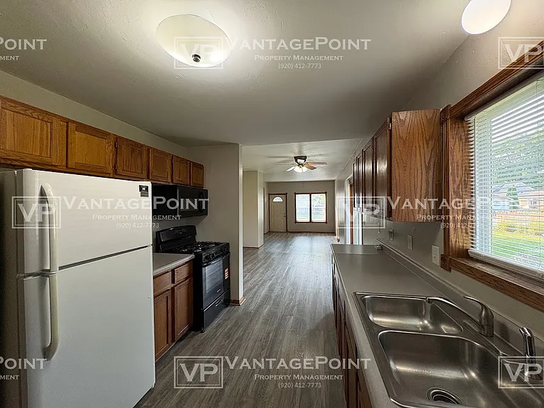 1016 Wirtz Ave — Photo 2
