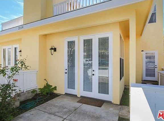 3rd image of 2119 Felspar St APT 1