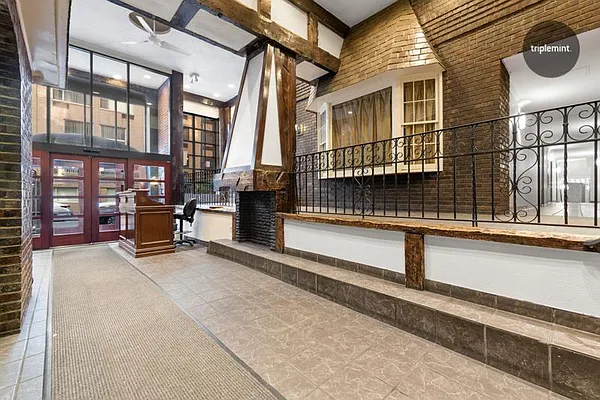 Rented by Triplemint | media 18