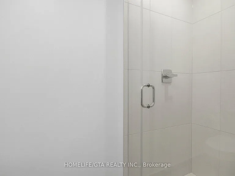 60 Central Park Dr #2104 — Photo 25
