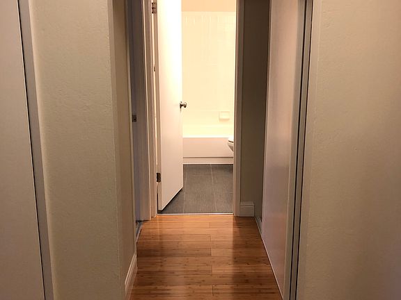 4th image of 477 Baden Ave #1