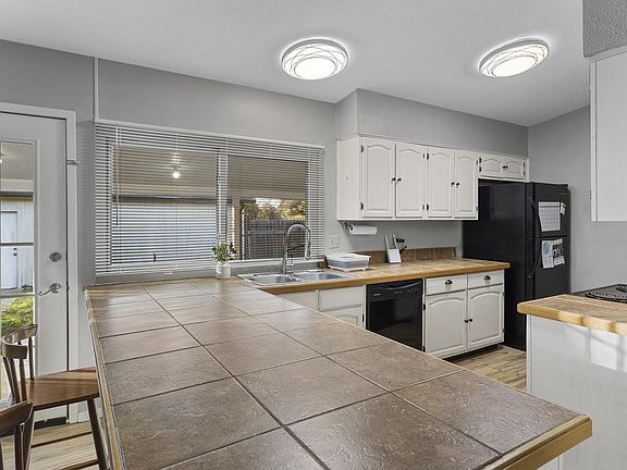 2nd image of 5607 Charwood Dr #18107442