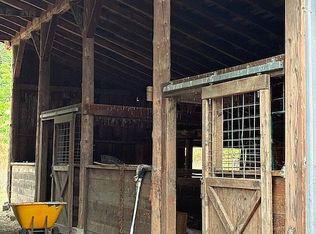 704 Deady Crossing Rd, Sutherlin, OR 97479