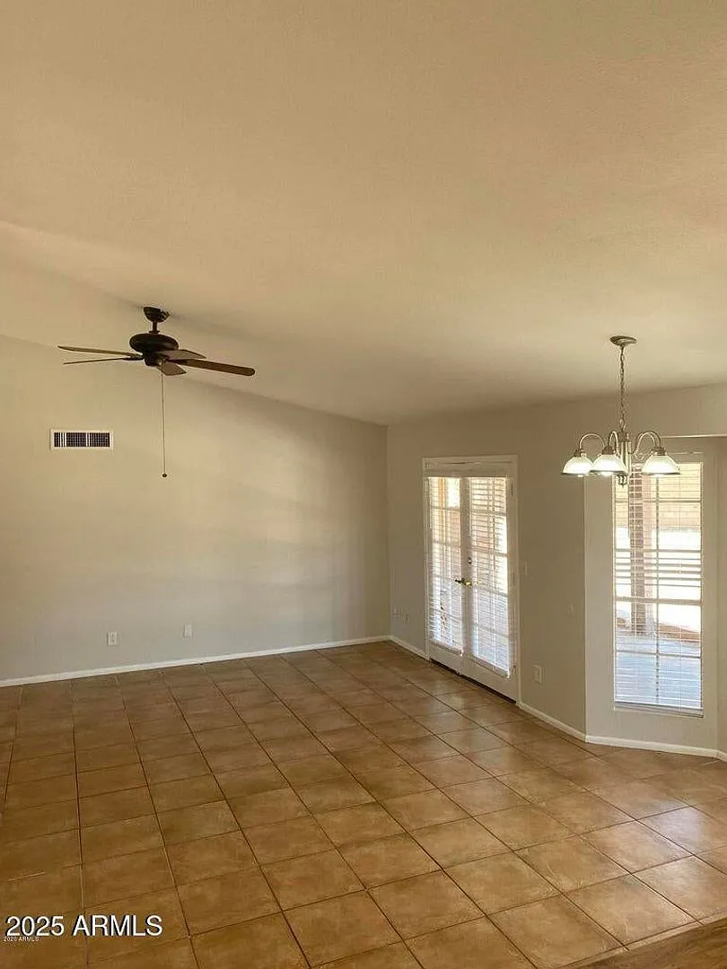 18239 N 38th DR, Glendale, AZ 85308 — Photo 3