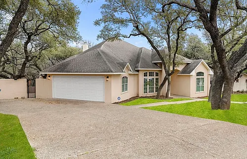 17310 Mount Everest St Photo 1