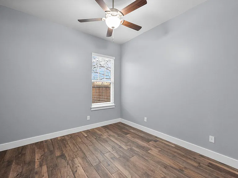 216 Alvarado St — Photo 13