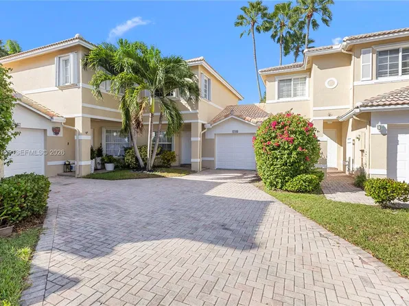 17165 NW 23rd St, Pembroke Pines, FL 33028