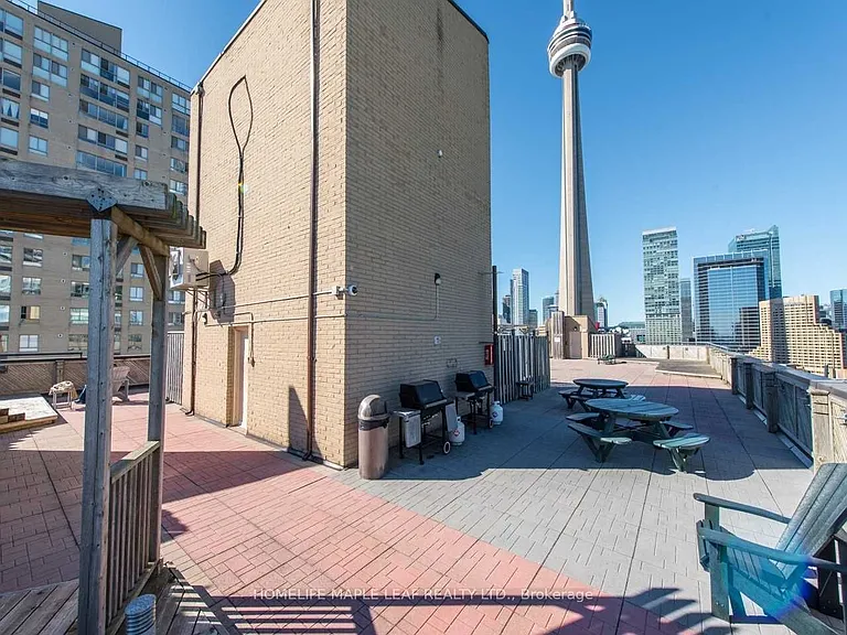250 Queens Quay W #607 — Photo 15