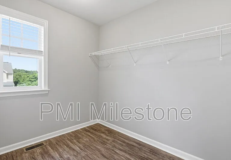 371 Lookout Mountain Ct — Photo 23