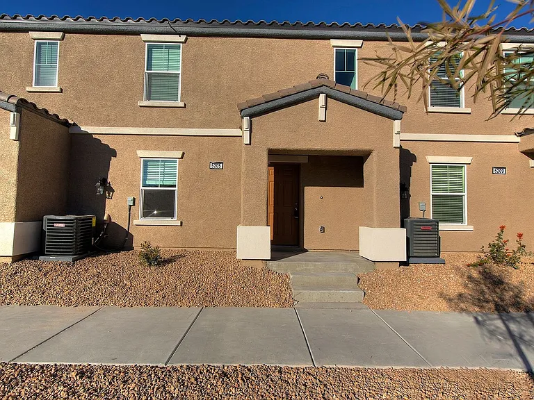 5205 Silica Chalk Ave — Photo 2