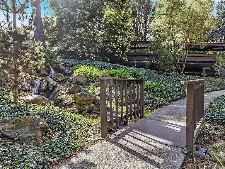 4355 Shelter Creek Ln — Photo 8