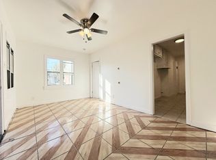 727 E 81st St, Los Angeles, CA 90001