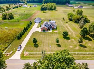 9201 W Cook Rd, Fort Wayne, IN 46818